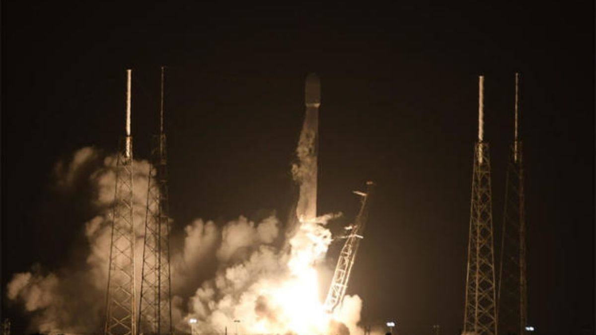 New Addition Of Accomplishment Added To SpaceX Falcon 9 Rocket ...