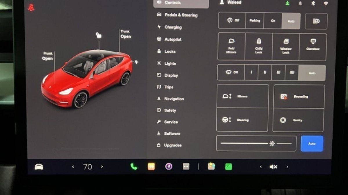 Tesla holiday software update goes to wide release today! Elon Musk