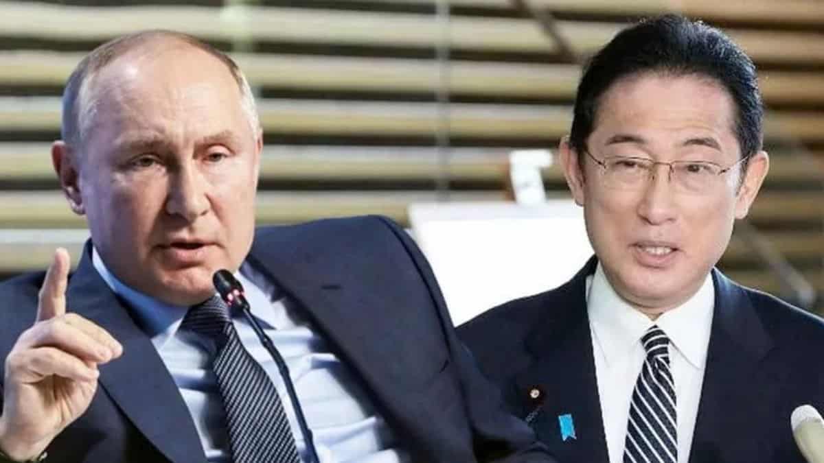 Japan Is Furious Over Russia's Withdrawal From Island's Peace Treaty ...