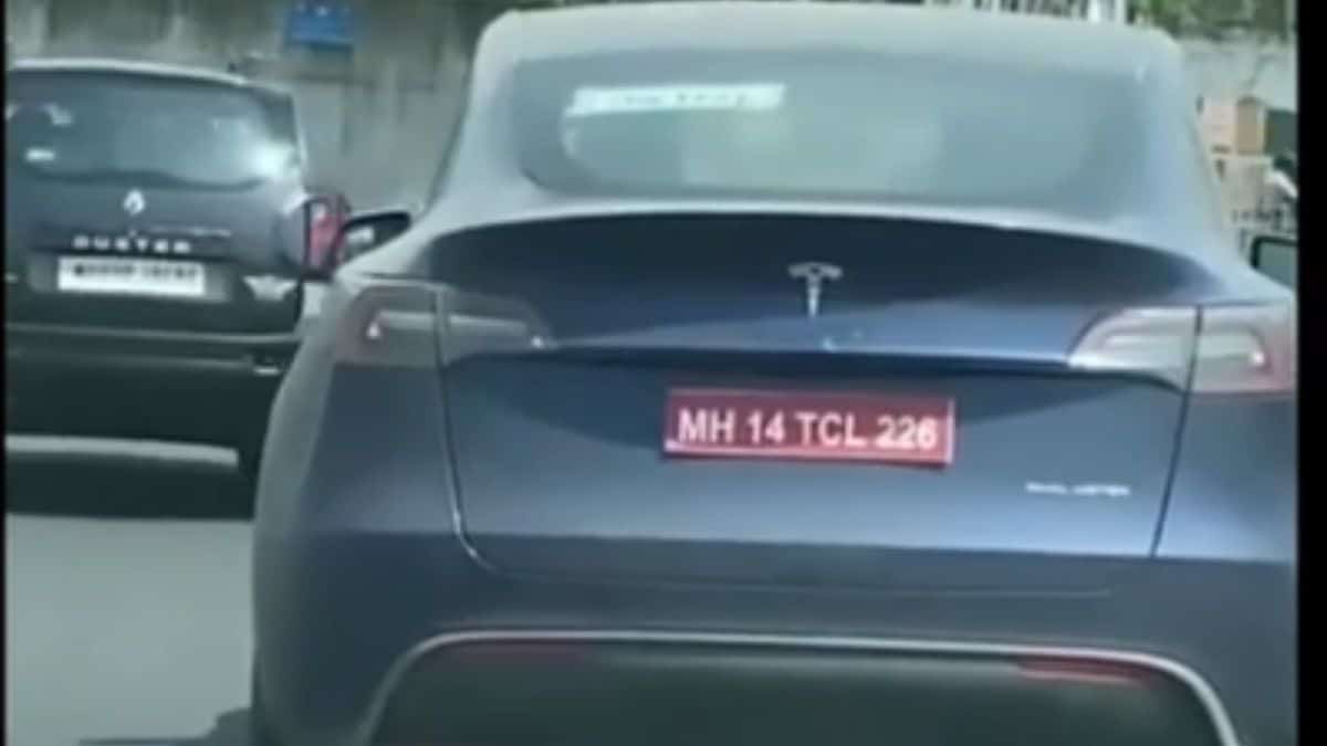 Tesla Model Y spotted drifting in Pune, Maharashtra