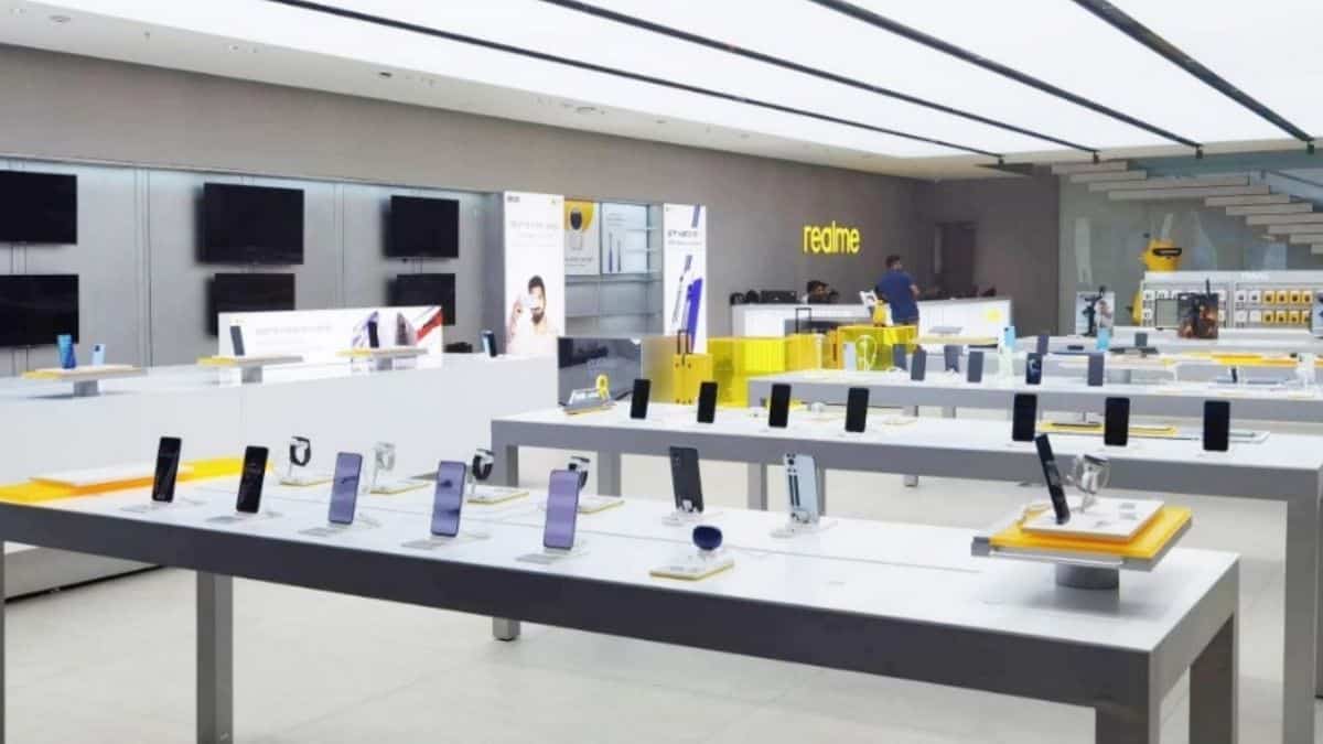 Realme: Unparalleled Technology and Reality | Global Flagship Store Opening | Ahmedabad