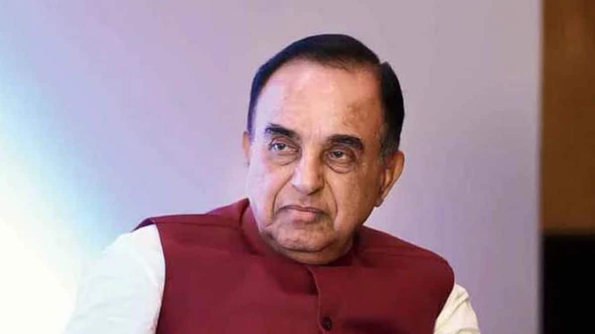 Politician Subramaniam Swamy tweets about Muslim Extremists and the consequences of planted bombs to blow up Sankat Mochan Temple in Ayodhya