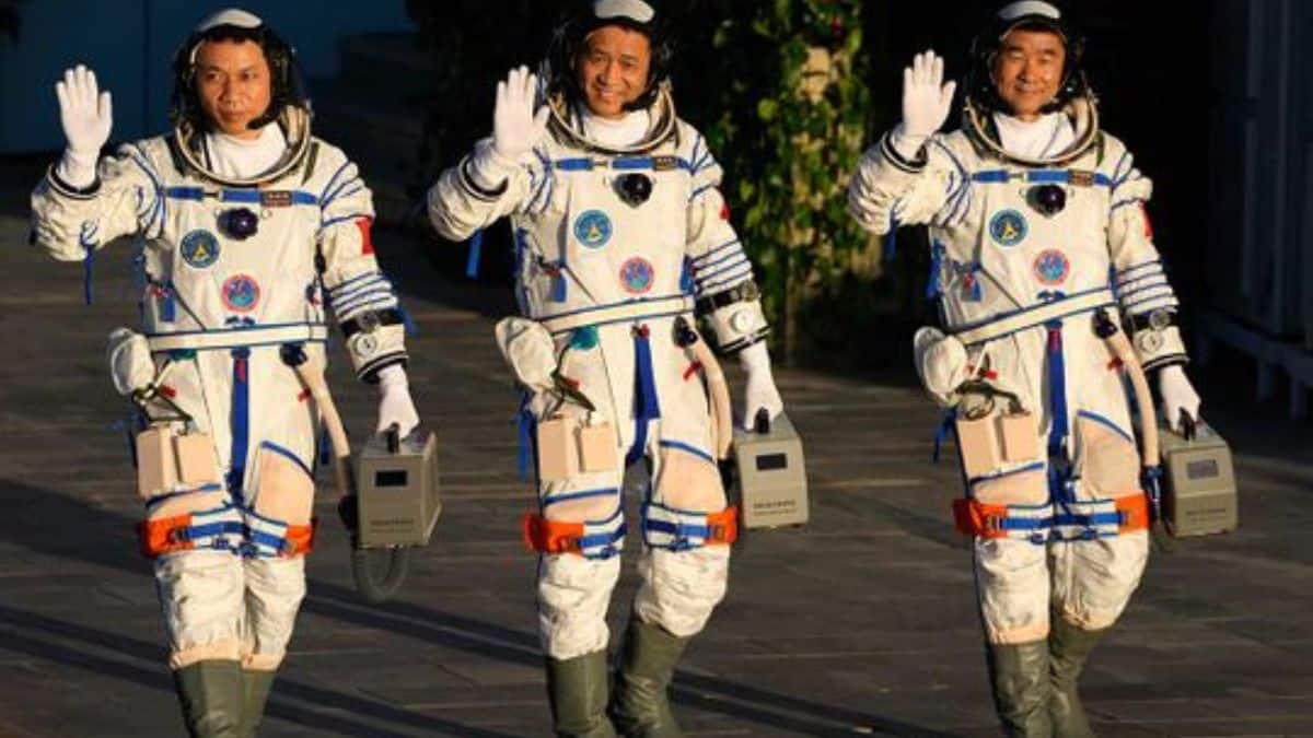 Chinese astronauts have arrived to the Tiangong space station to assist with the station's construction