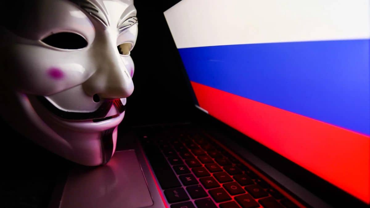 Cyberwar Against Russia: Russian Government Sites are Potentially Compromised by Anonymous Hackers