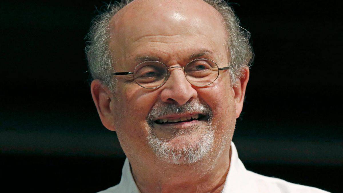 The Satanic Verses Author Salman Rushdie Attacked When About To Give A Lecture In New York