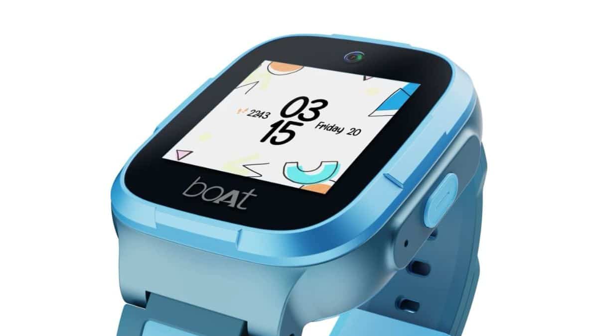 DokiWatch S (smartwatch for kids), Mobile Phones & Gadgets, Wearables &  Smart Watches on Carousell